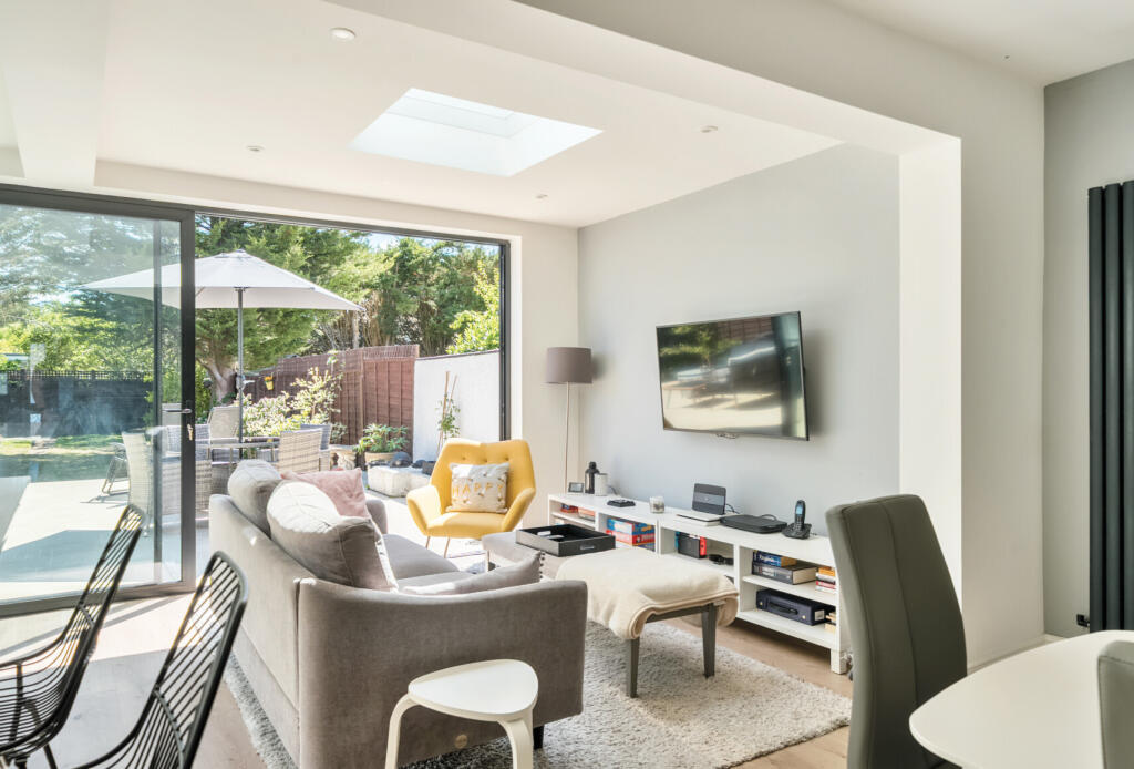 1318833-16-68665b...