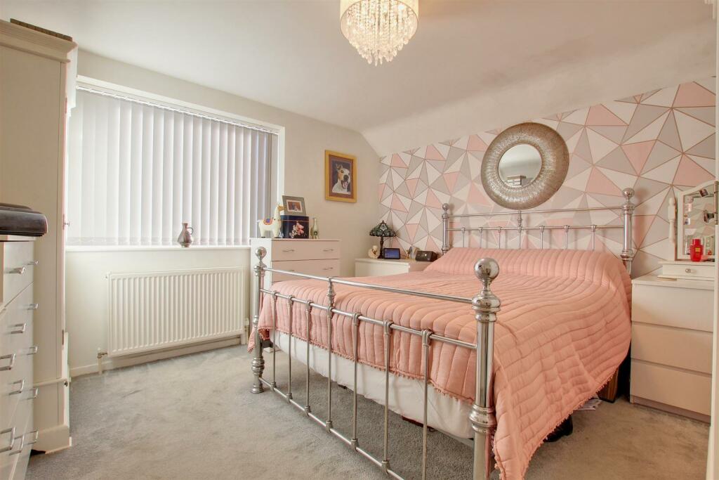 MASTER BEDROOM 1