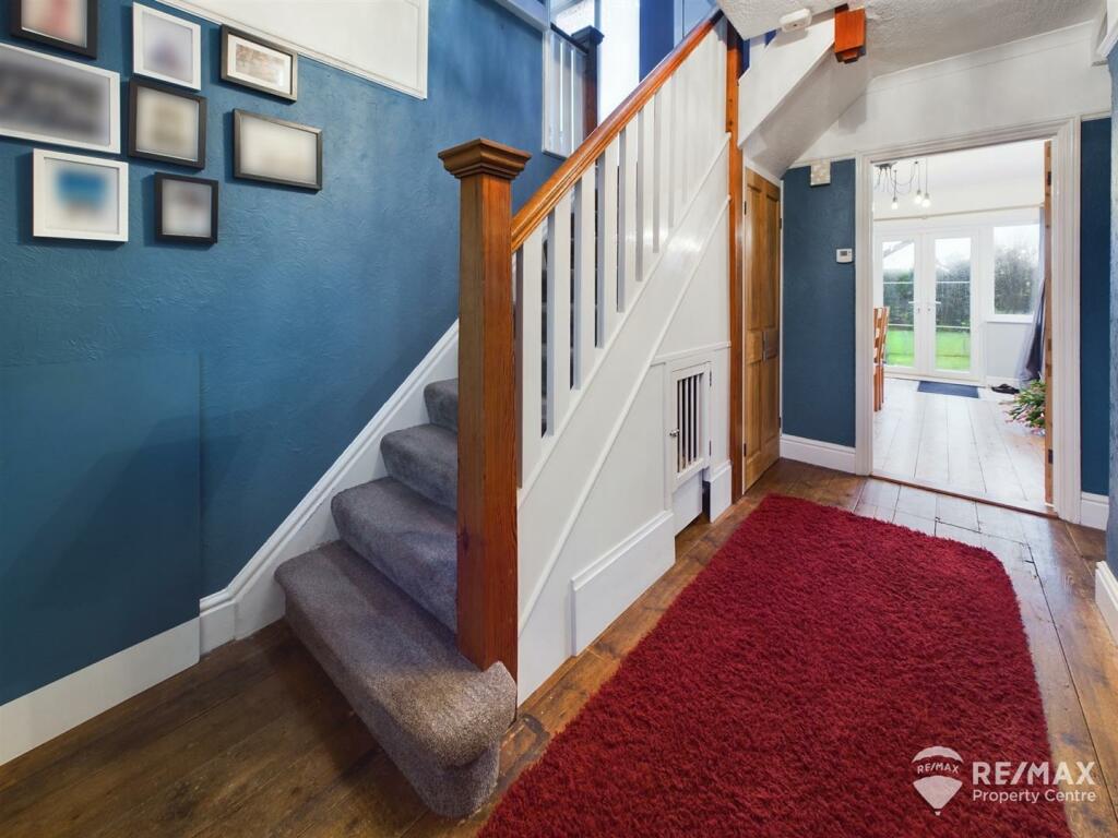 Entrance Hall.jpg