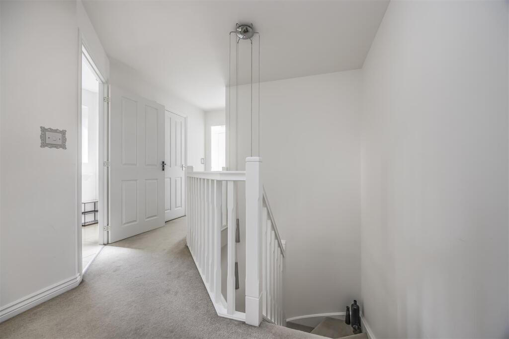 24 Angus Way, Waterlooville-PorticoMarketing-SoldB