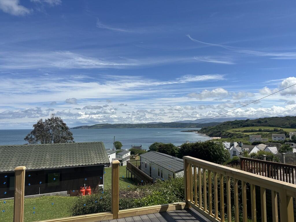 Lodge in benllech...