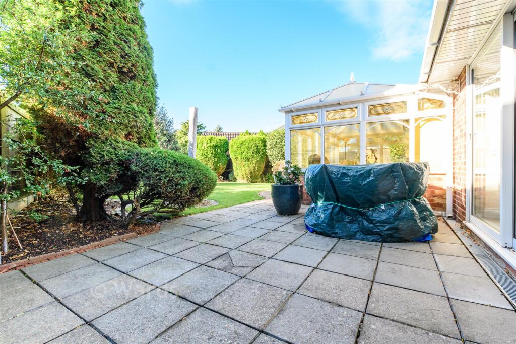 Patio / Decking