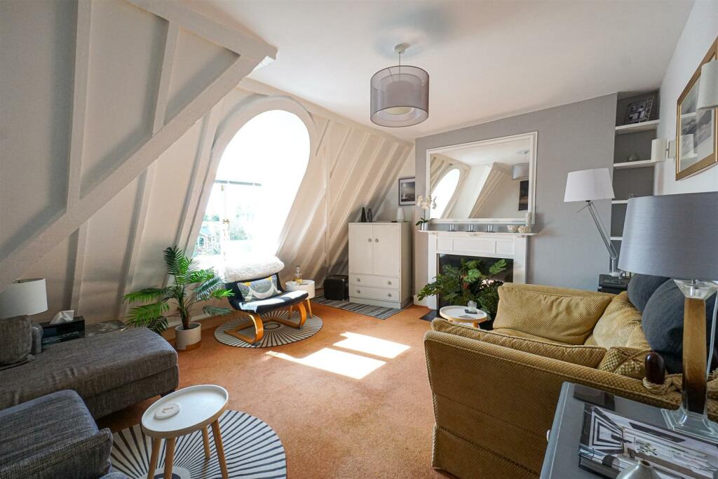 Dane Road (2)_Alto.jpg