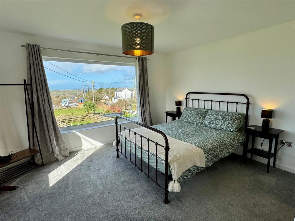 4 Higher Fraddon Bedroom 1