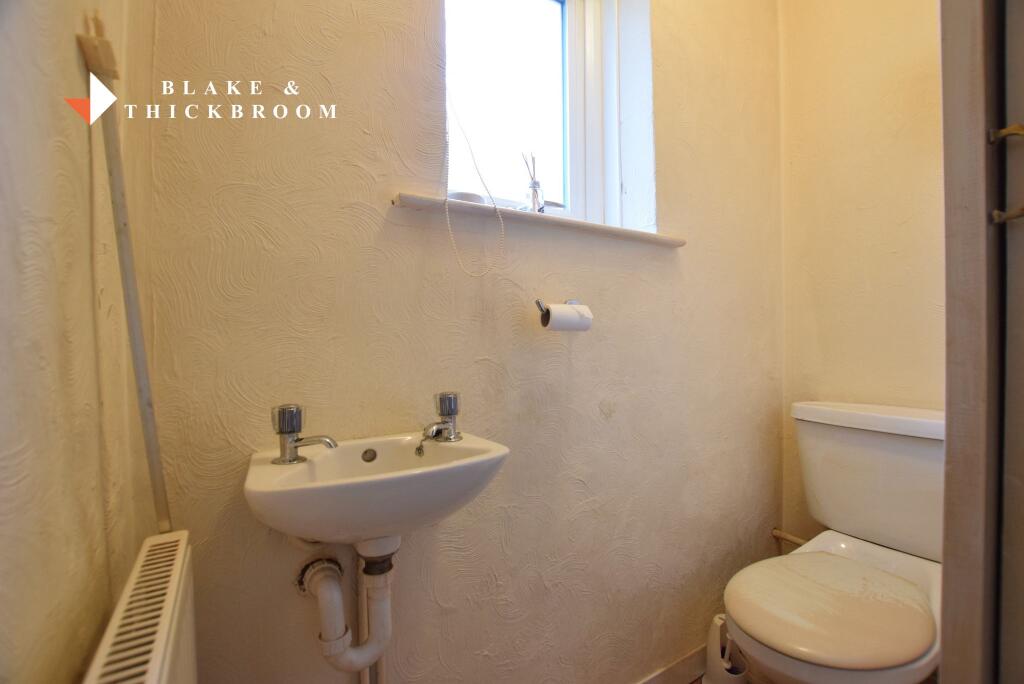 SEPARATE WC