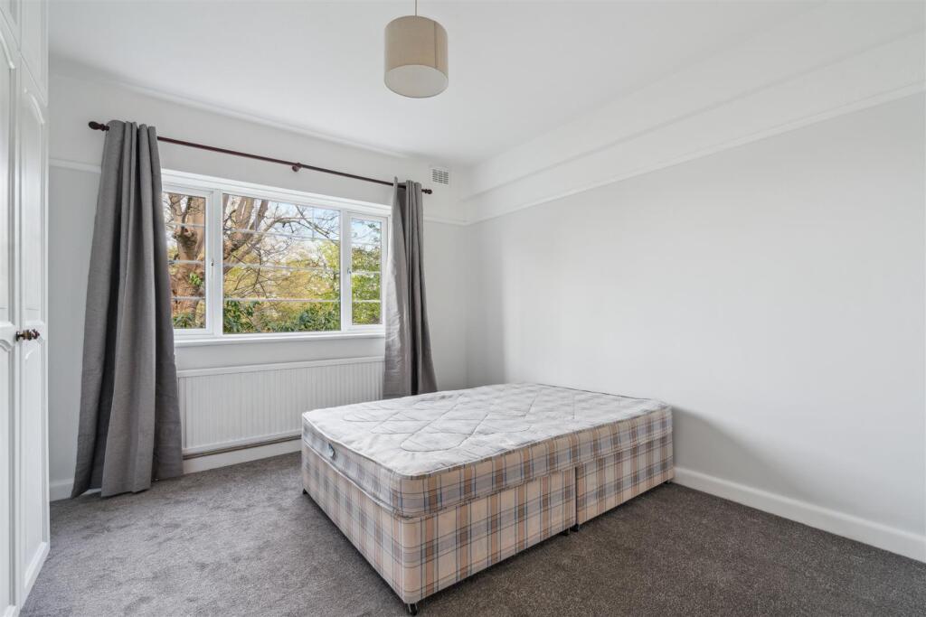 40 Merton Mansions, SW20 8DQ-4.jpg