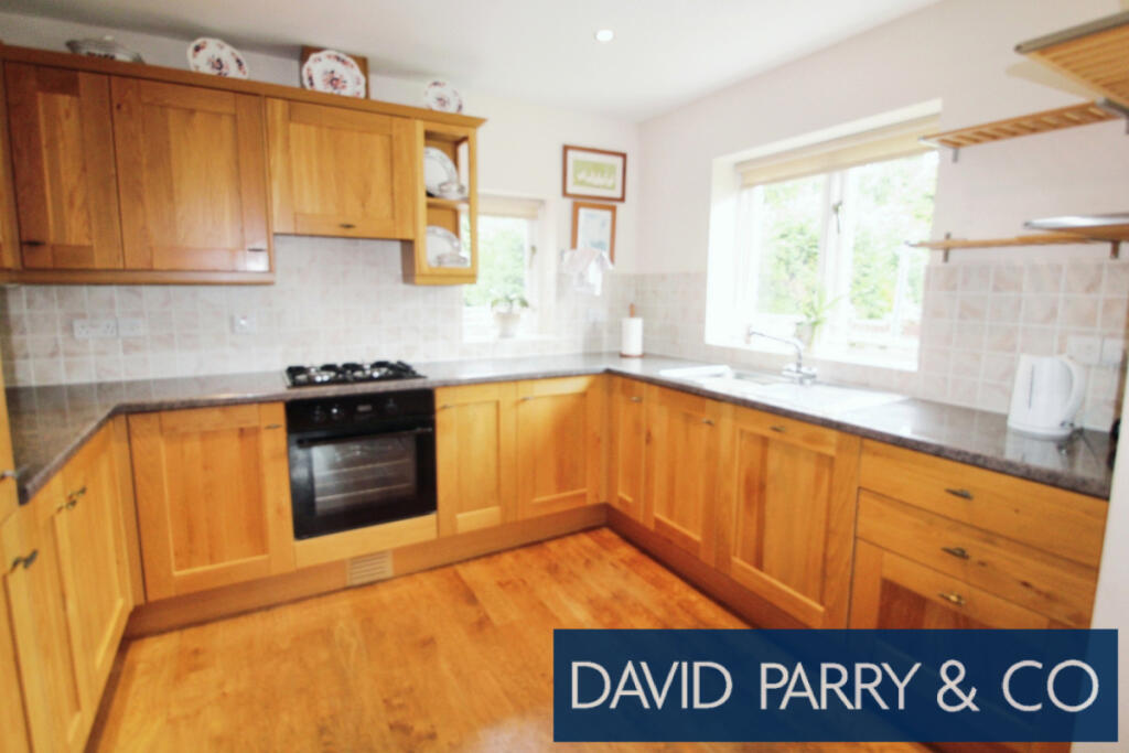 Detached 3 Bedroom Property