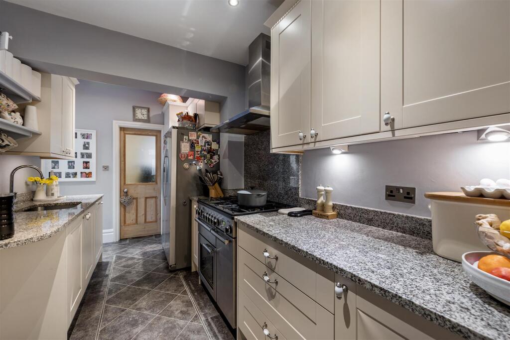 Winchester Road, E17