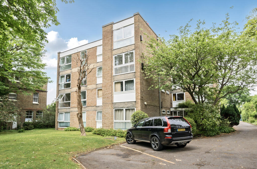 1301570-22-683869...