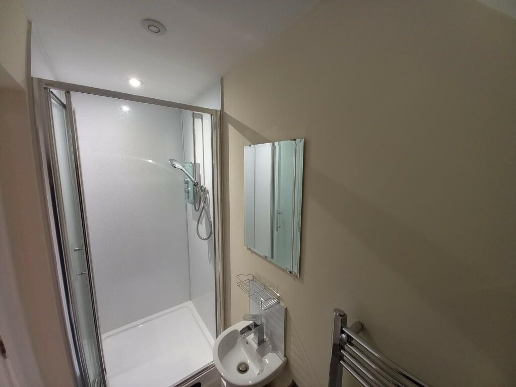 Shower room 