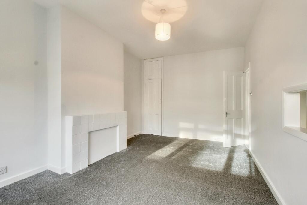 3.LOUNGE.jpg