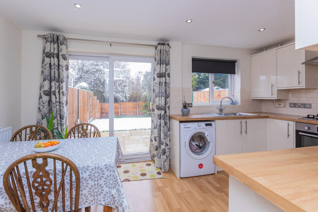 51 Willow Bed Close -2