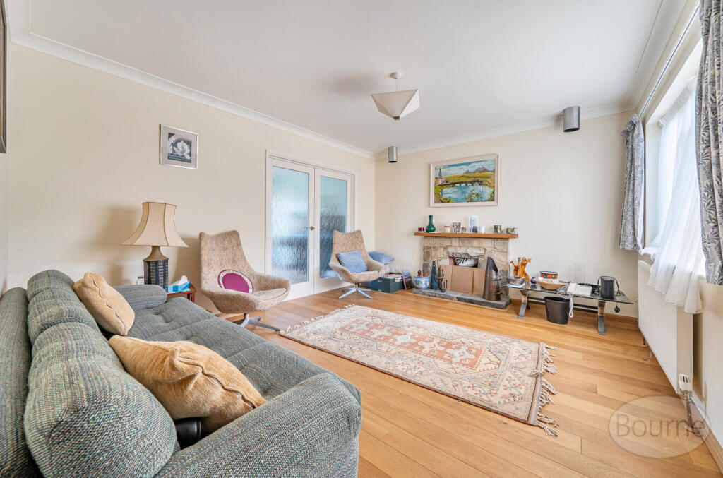 bccea7cd-e240-4b9...