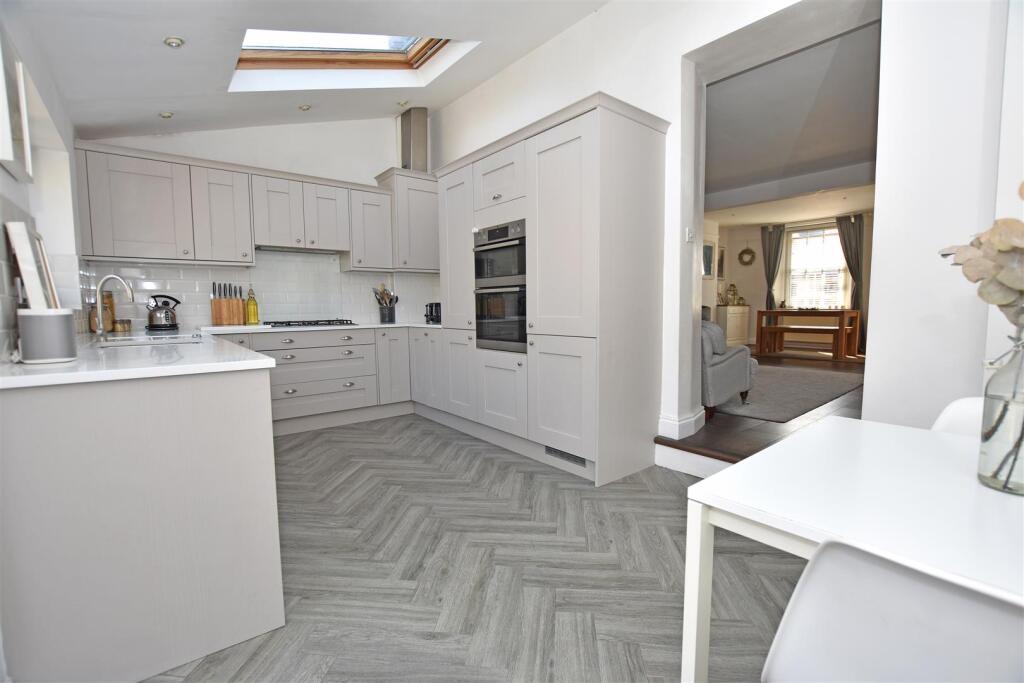 Kitchen Breakfast Room II.JPG