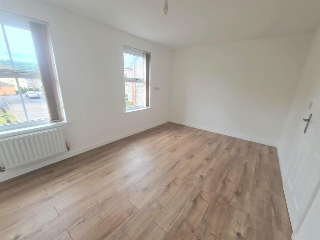 WhatsApp Image 2025-08-15 at 11.51.47 (5).jpeg