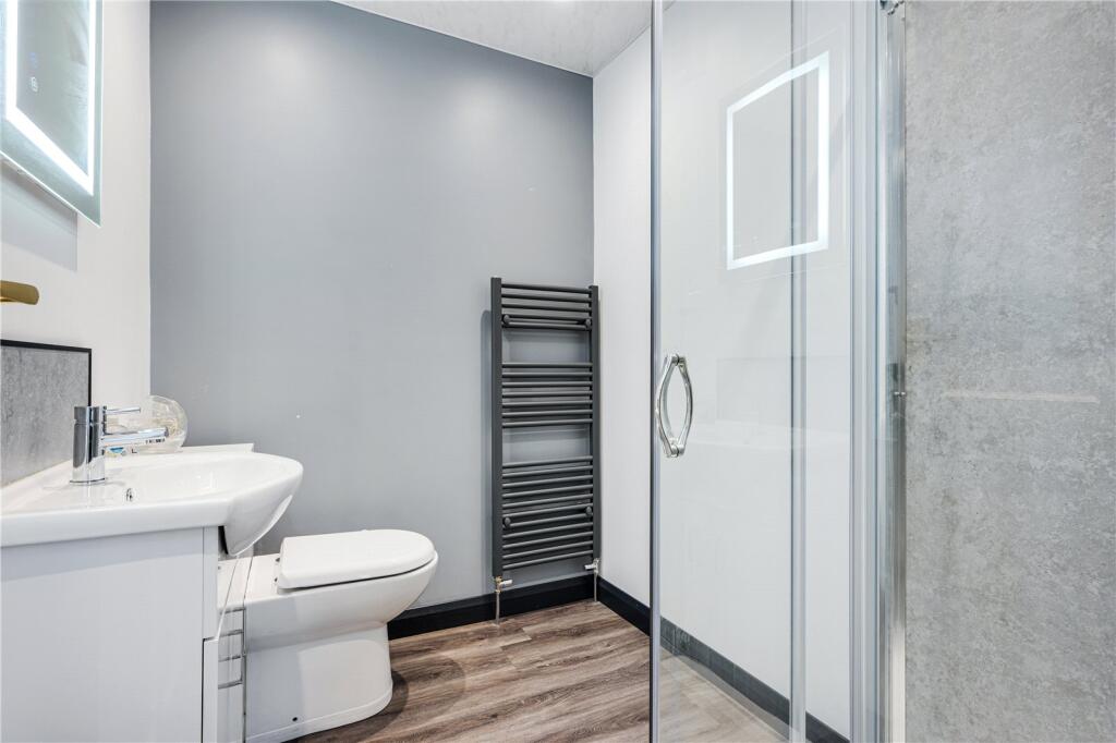Ensuite