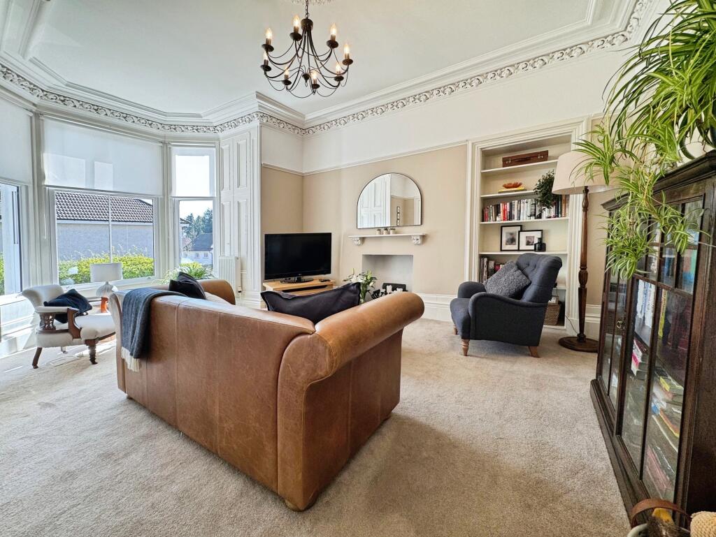 Formal Lounge