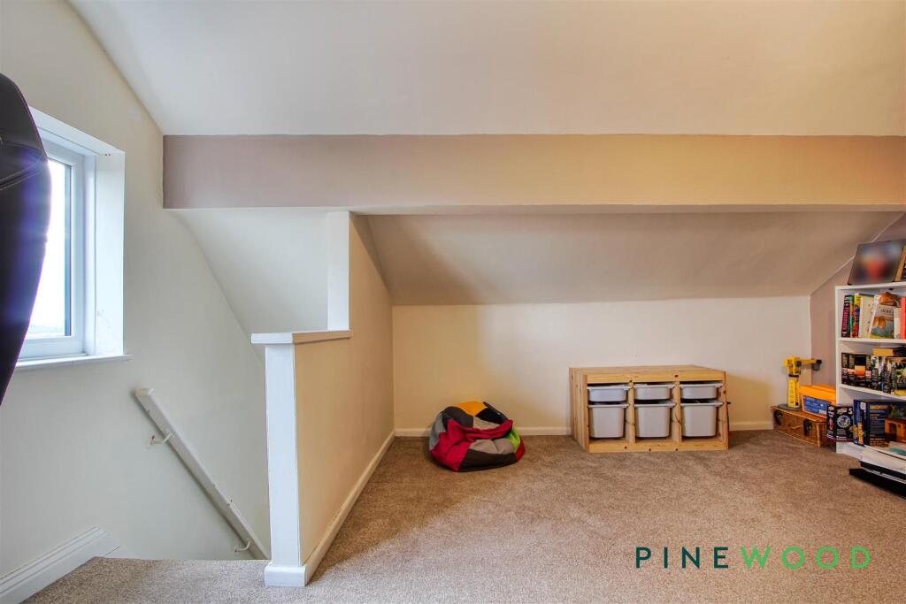 ATTIC - BEDROOM 3