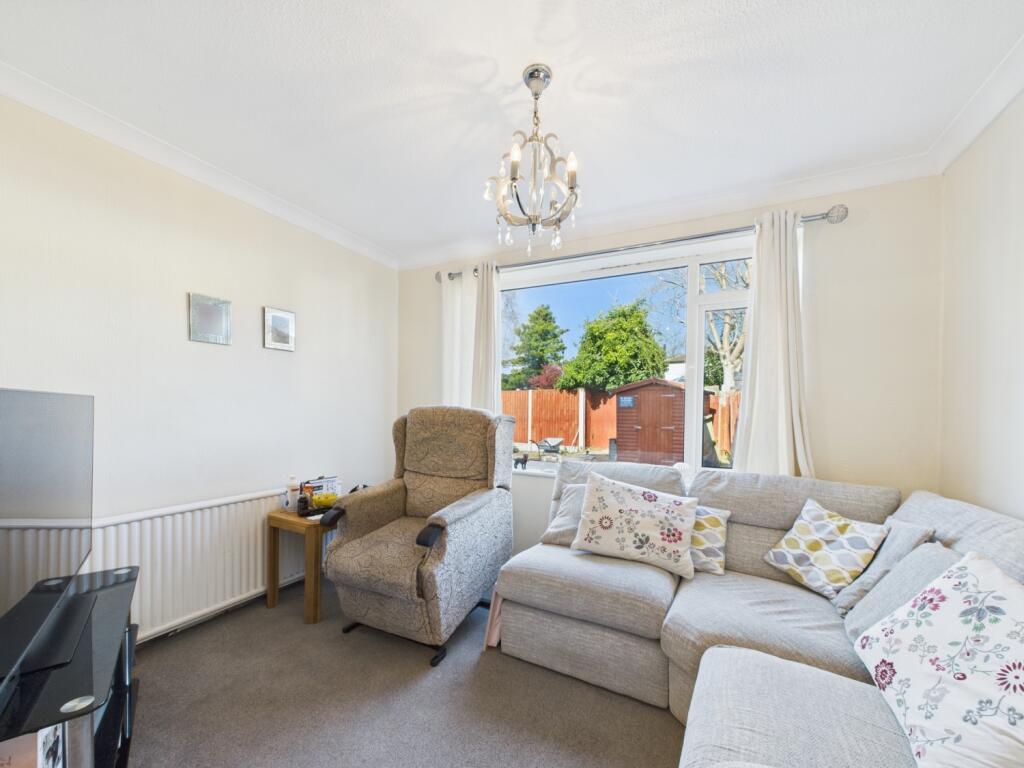 CAM02386G0-PR0124-STILL020