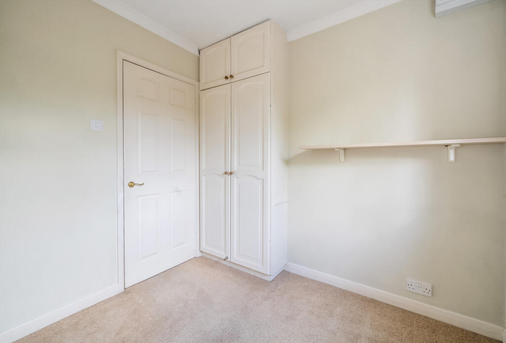 1295703-68308aaa5...