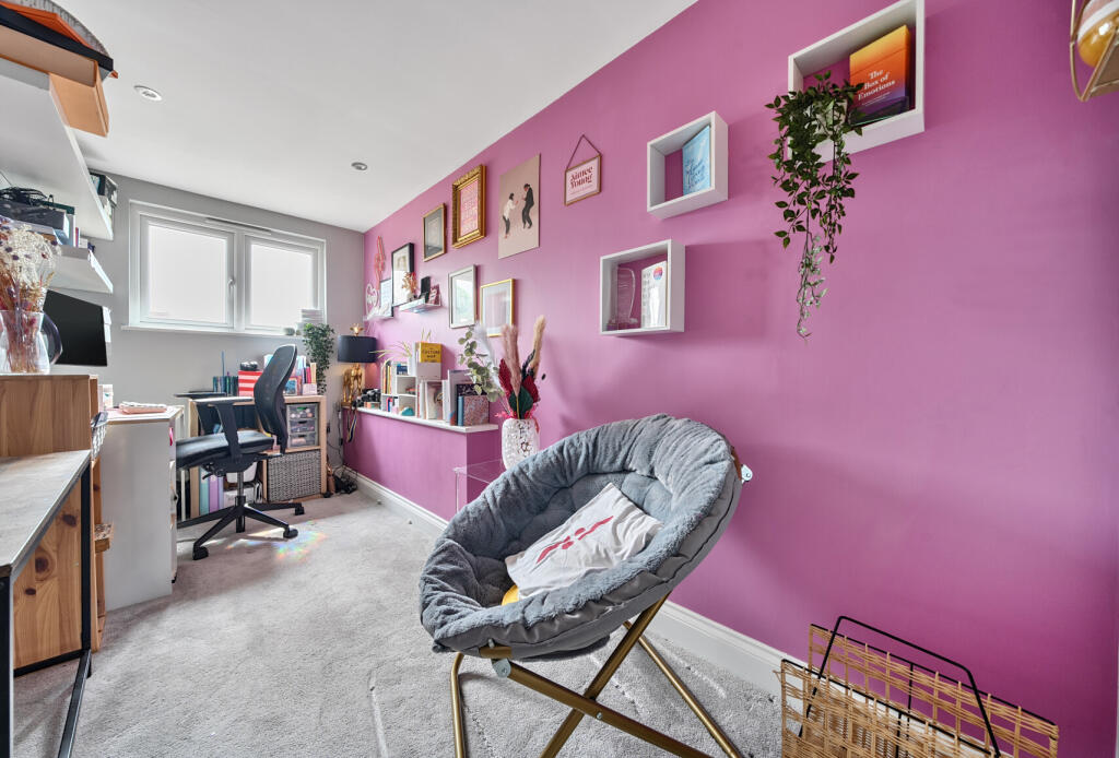 1313549-13-685580...