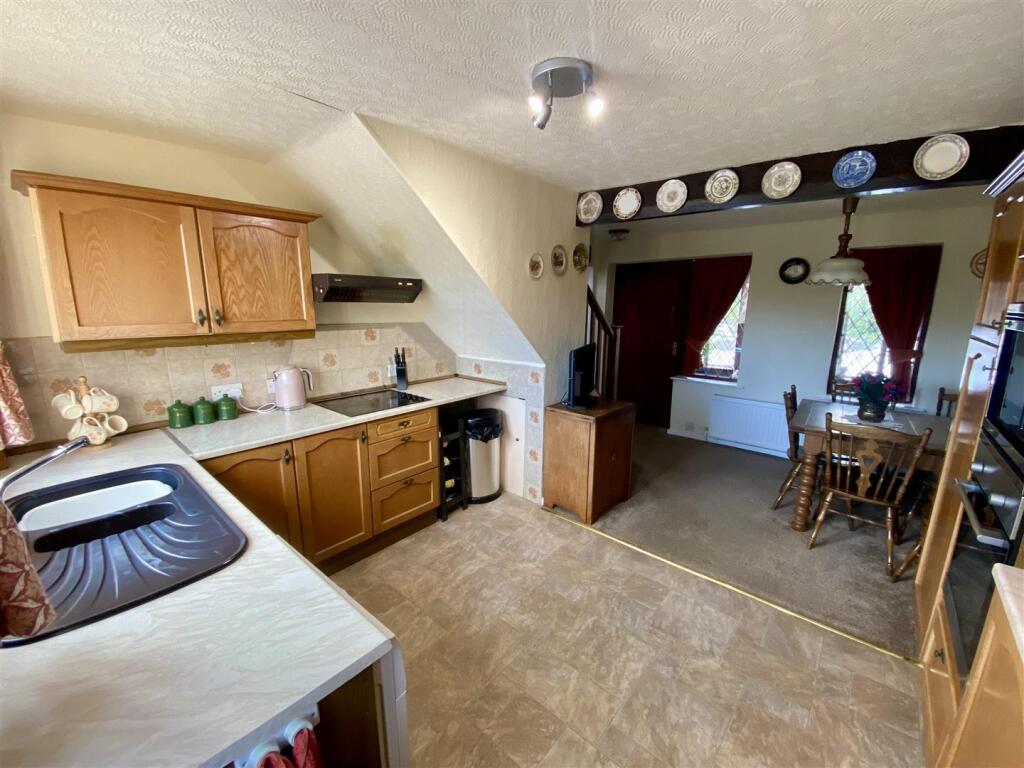 Bramleys Estate Agents - Sykes Avenue - Mirfield (