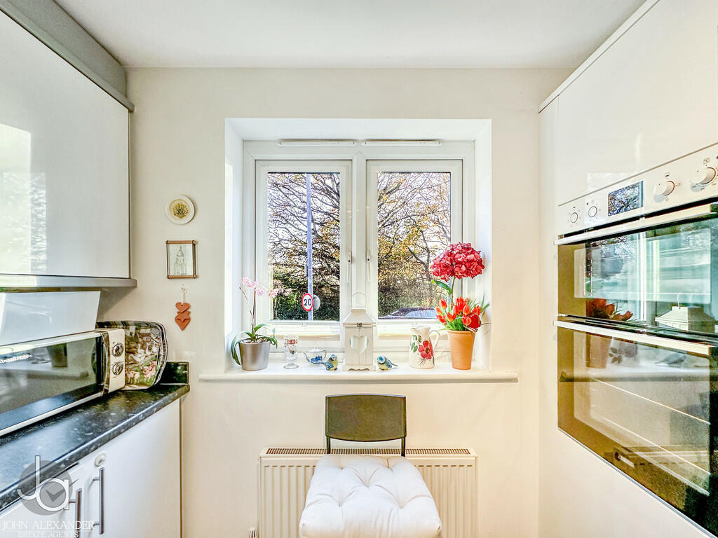 20241126_14314703...