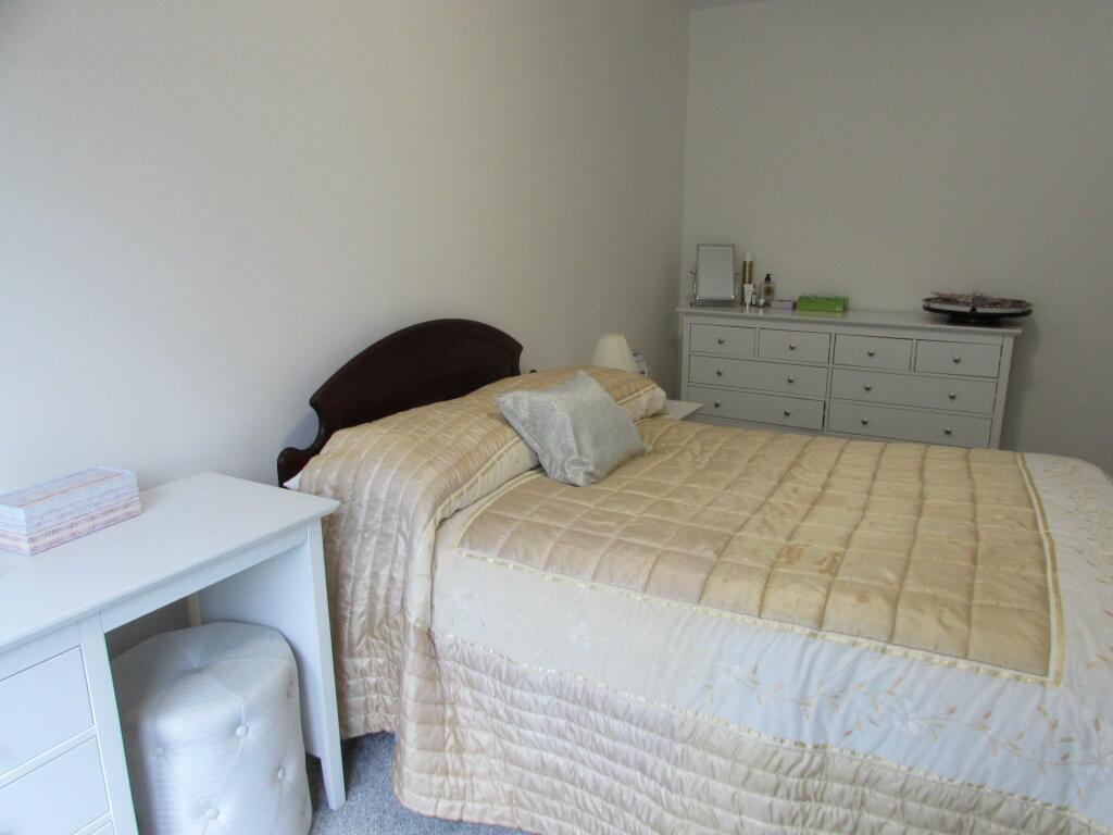 Photograph 9