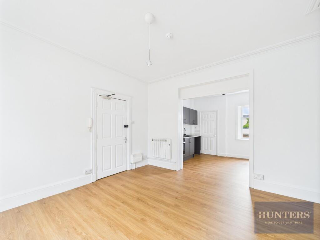 Living Area / Bedroom