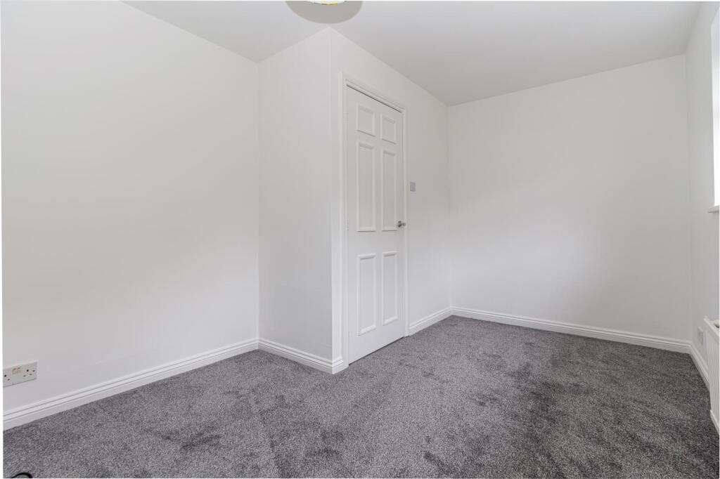 Bedroom-2-2.jpg
