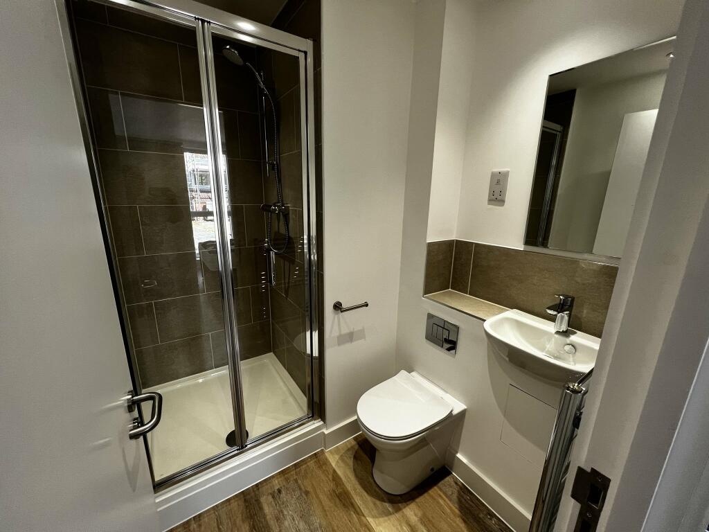 example en-suite (2)