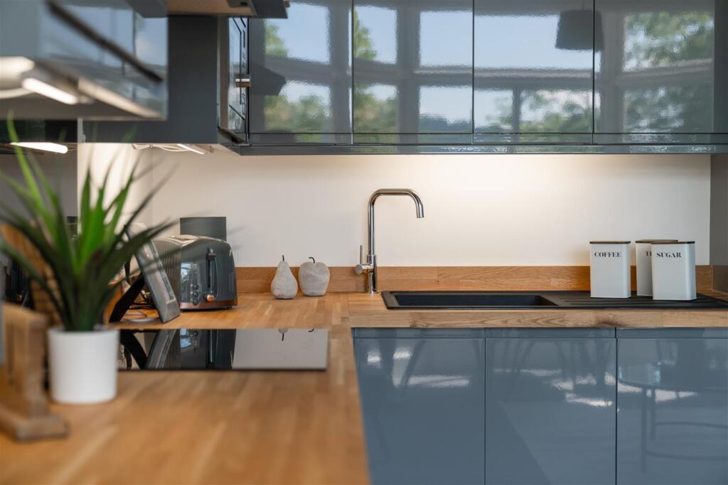 Open Plan Living_-10.jpg