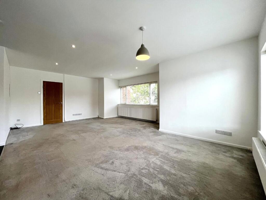 Living Room Aspect 2