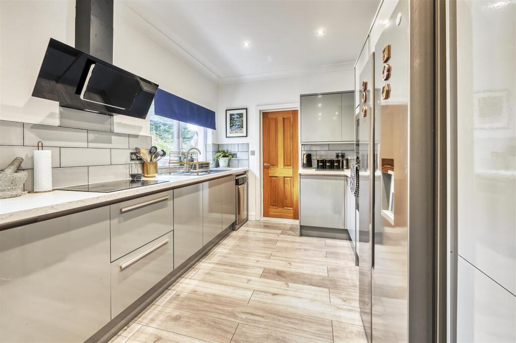 55 Higham Rd Rushden-34.jpg