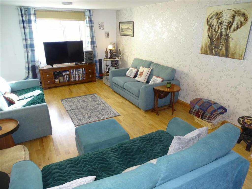 Lounge A