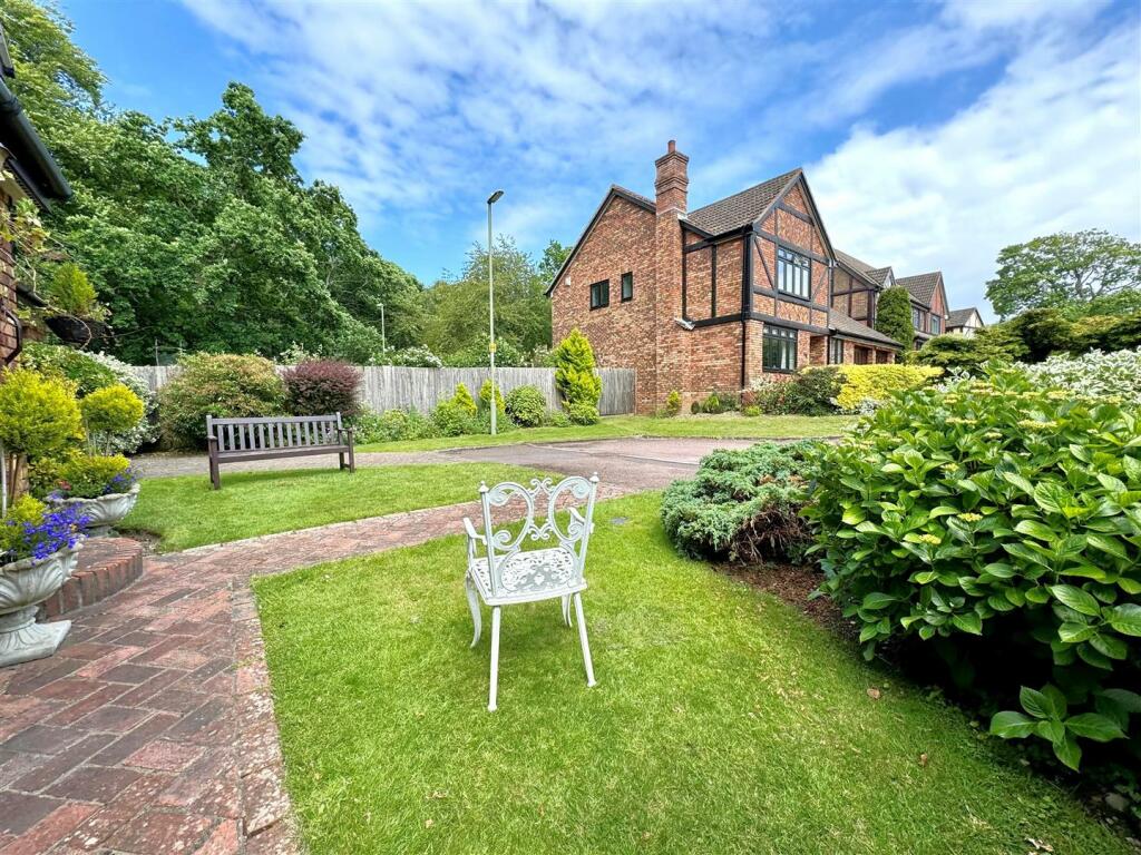 front garden 2.jpg
