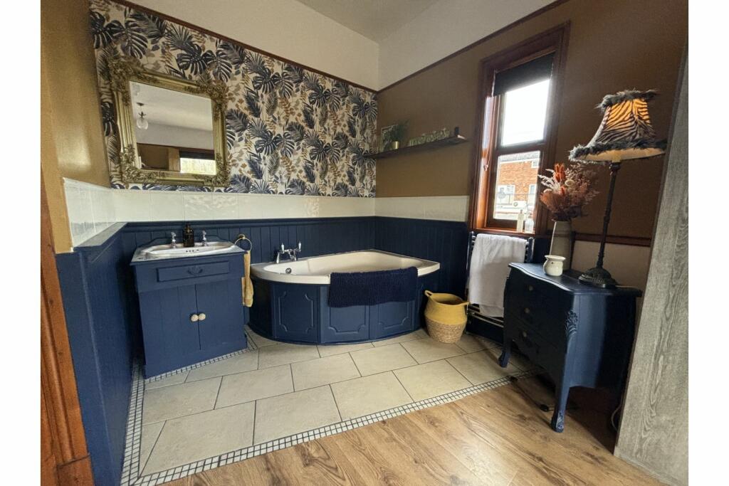 Master En-suite