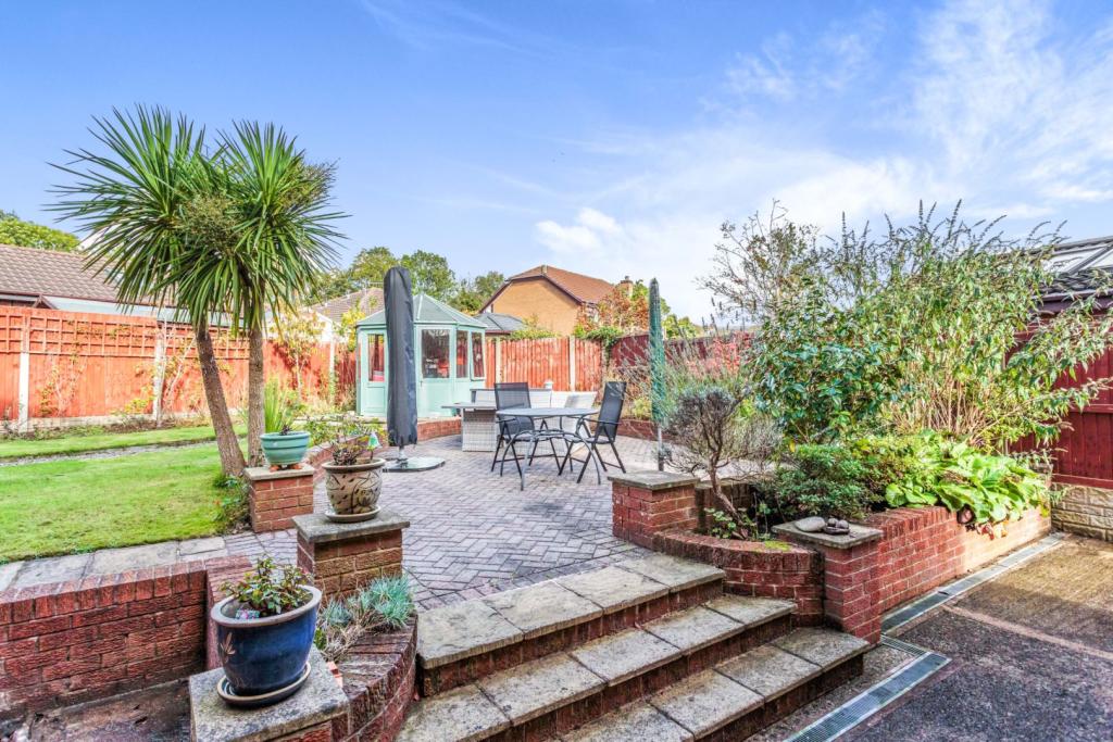 Landscaped  Gardens
