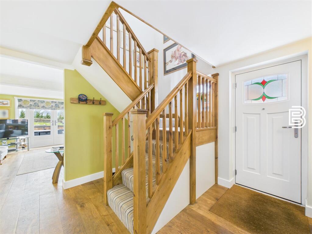 Entrance Hall (1).jpg