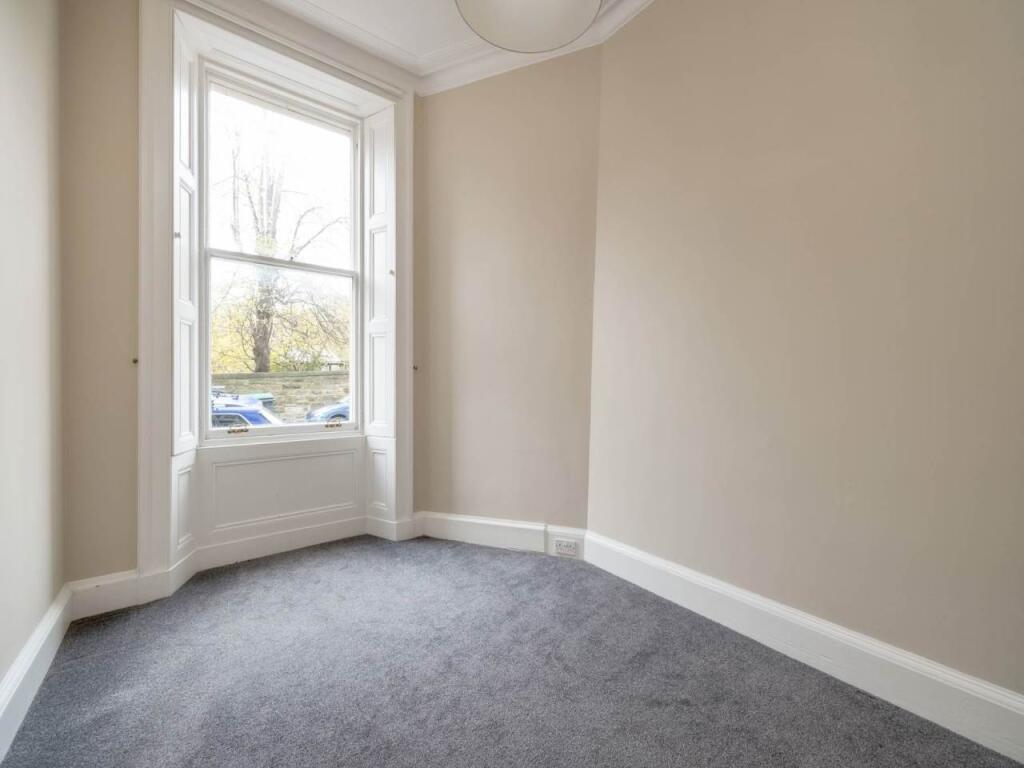 76682_FindhornPlace_