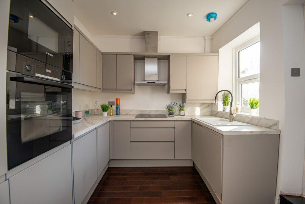Dearne Hall Road - Modern Kitchen