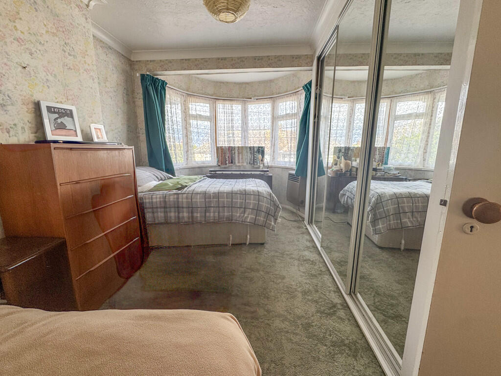 bed1