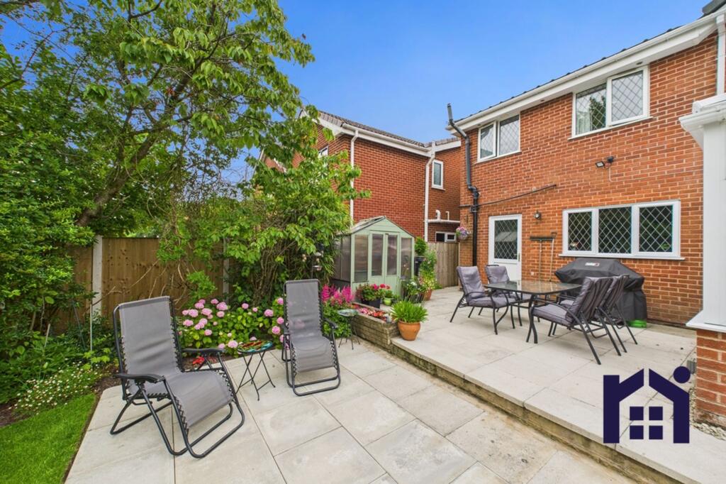 Upper and mid terraces