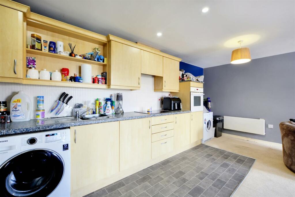 Open Plan Kitchen Lounge diner