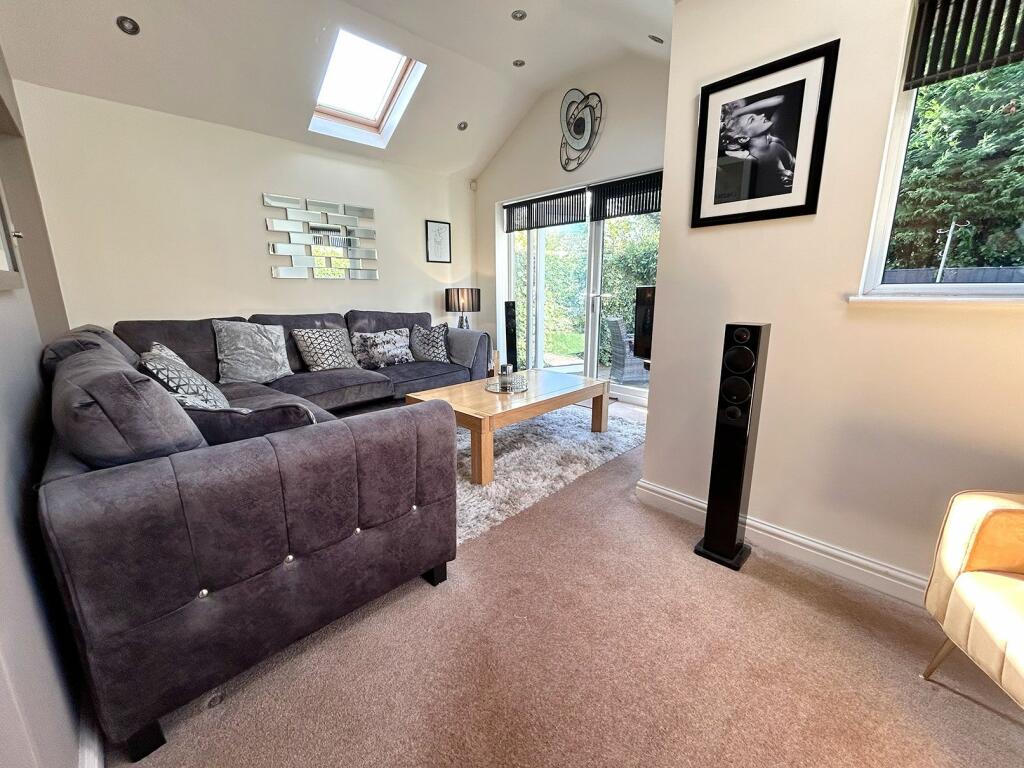 Extension reception room