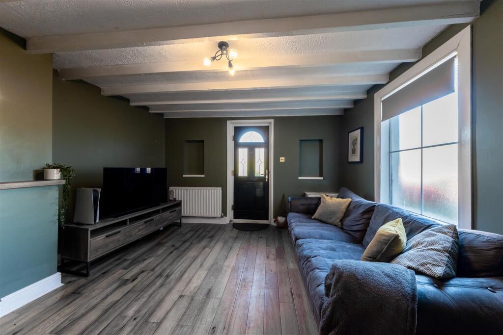 Academy Cottage-011.jpg