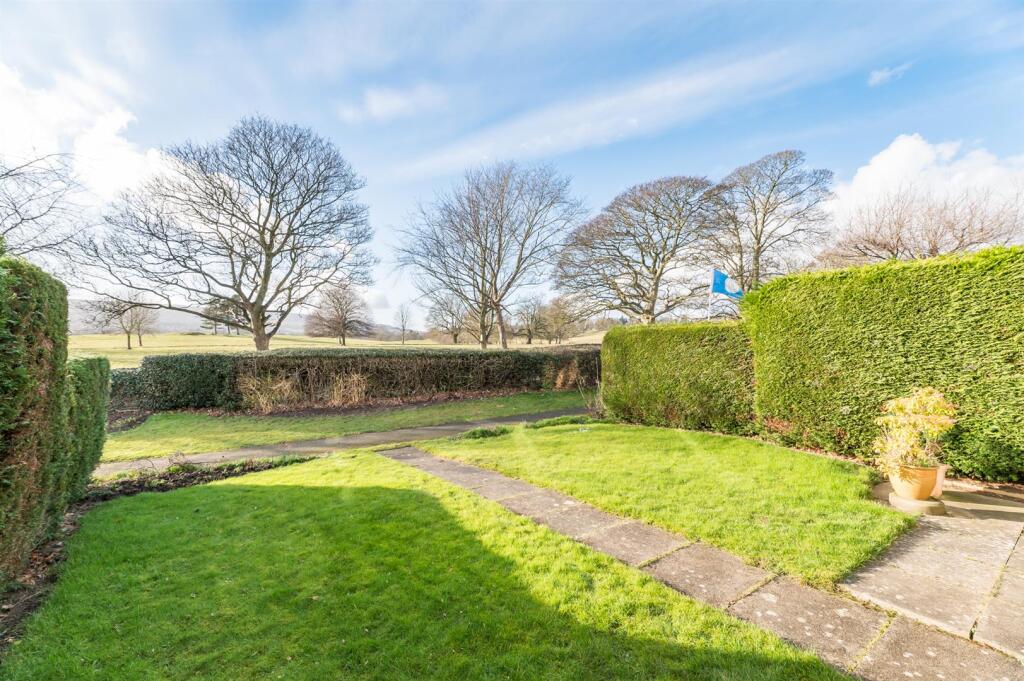 Garden &amp; Outlook