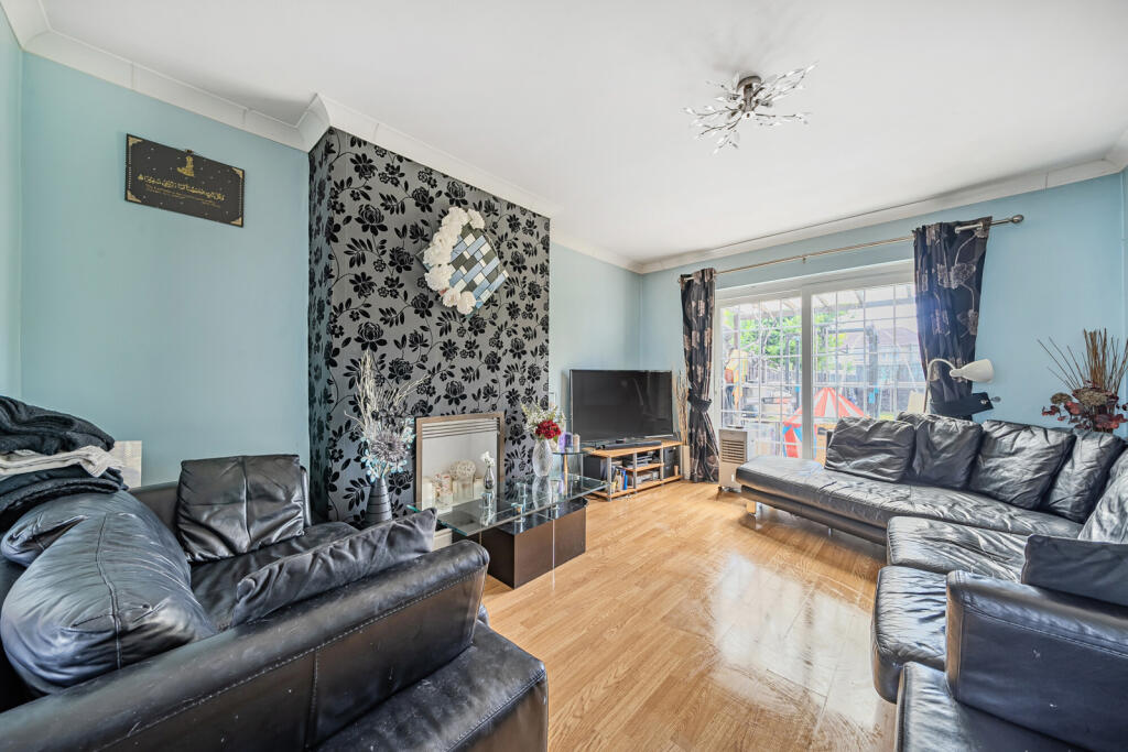 1303579-12-6849a7...