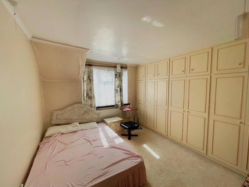 Bedroom One (2)