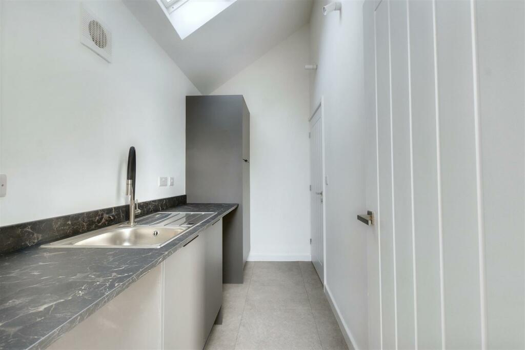 Utility Room.jpeg